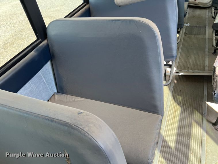 image for item LI9357 2007 Thomas  school bus