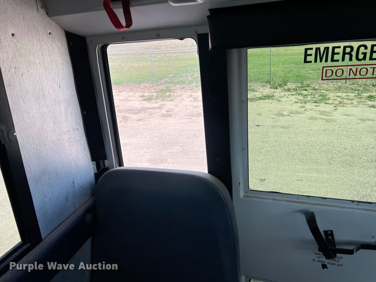 image for item LI9357 2007 Thomas  school bus