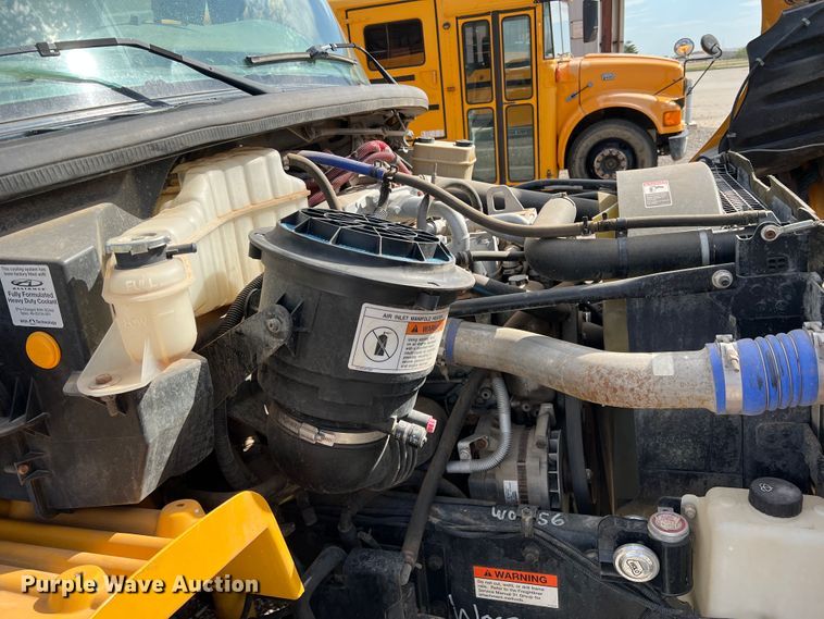 image for item LI9357 2007 Thomas  school bus