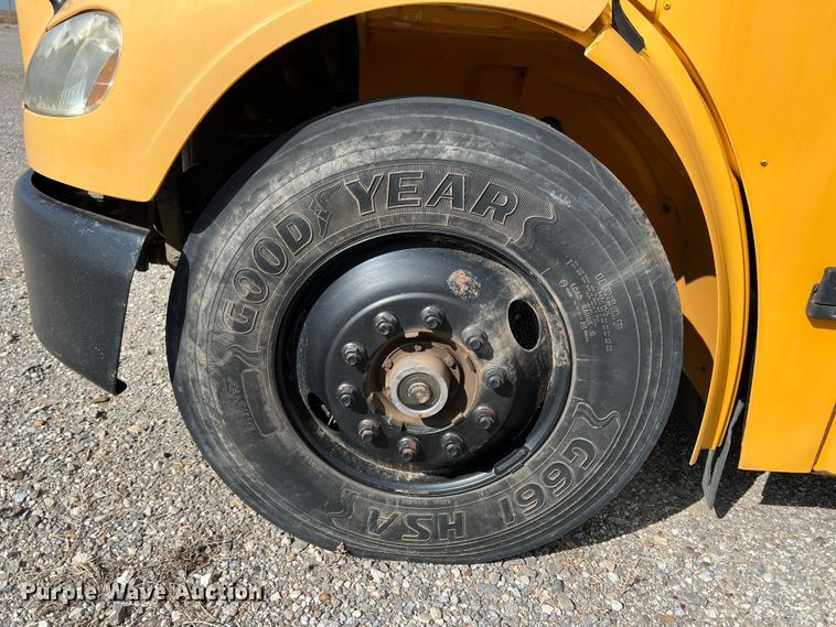 image for item LI9357 2007 Thomas  school bus