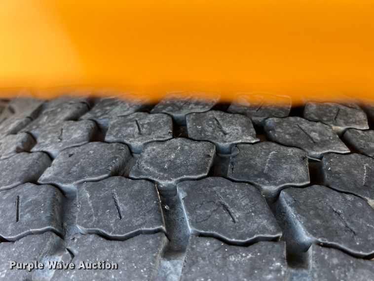 image for item LI9357 2007 Thomas  school bus