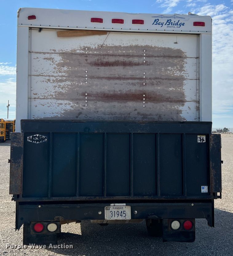 image for item LI9358 1992 Chevrolet G30  box truck