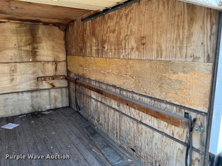 image for item LI9358 1992 Chevrolet G30  box truck