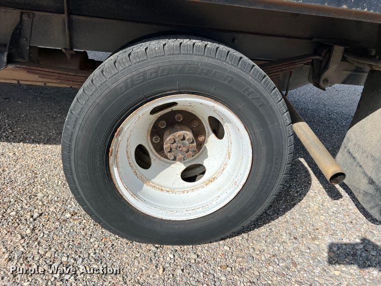 image for item LI9358 1992 Chevrolet G30  box truck