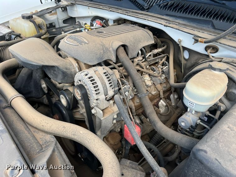 image for item LI9359 2005 GMC Sierra 1500  pickup truck