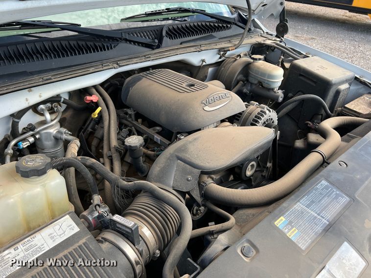 image for item LI9359 2005 GMC Sierra 1500  pickup truck