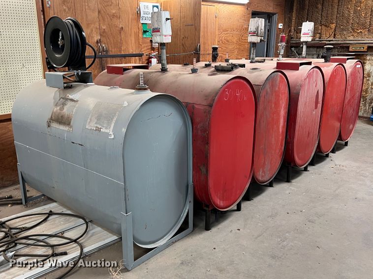 image for item LI9360 (6) We-Mac oil tanks