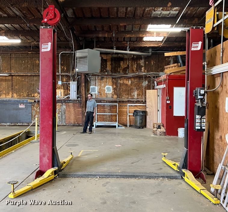 image for item LI9363 Ammco 82900F  two post automotive lift