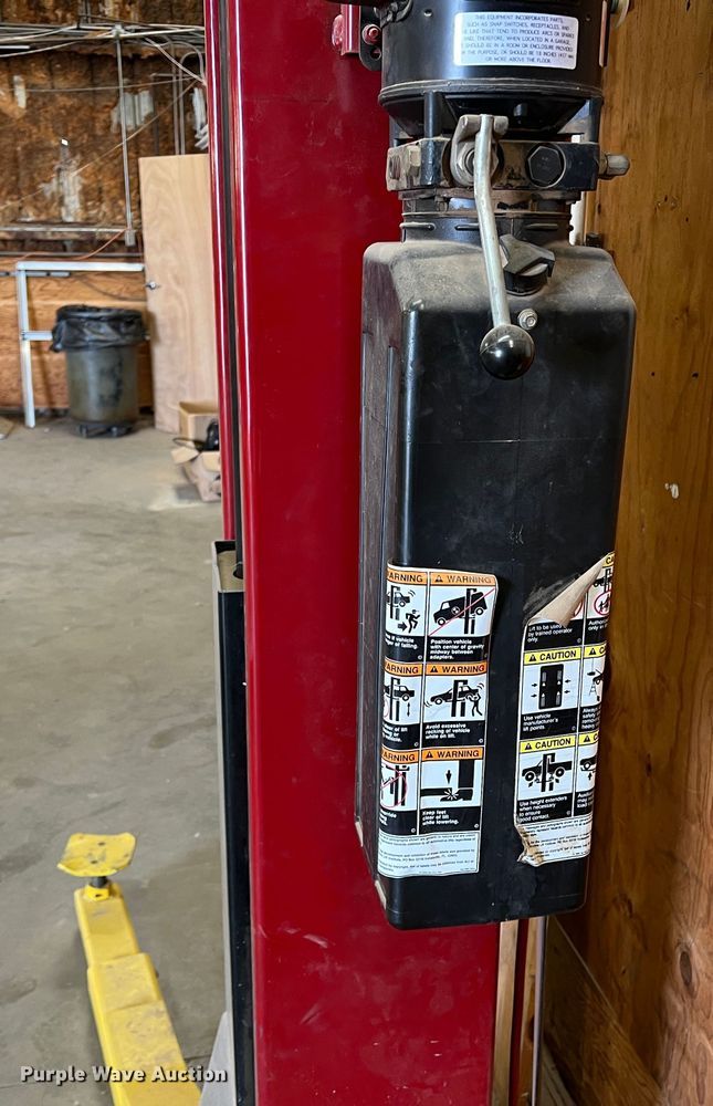 image for item LI9363 Ammco 82900F  two post automotive lift