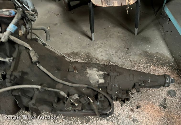 image for item LI9364 Ford  engine