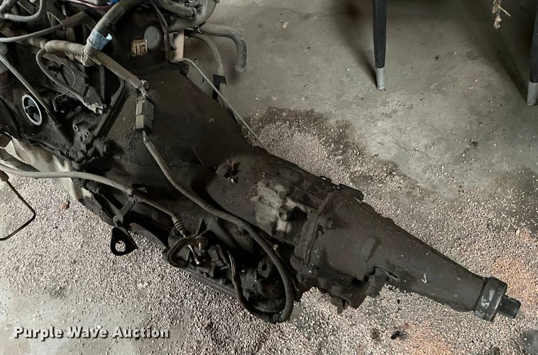 image for item LI9364 Ford  engine