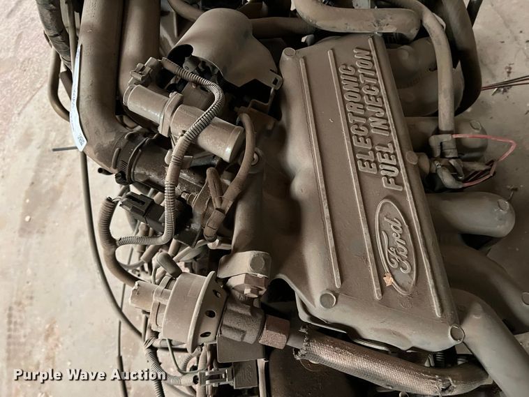 image for item LI9364 Ford  engine