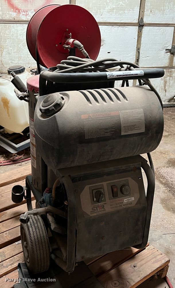 image for item LI9365 Northstar  hot water pressure washer