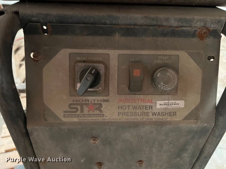 image for item LI9365 Northstar  hot water pressure washer