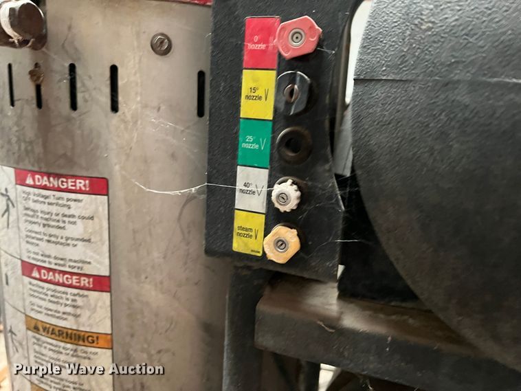 image for item LI9365 Northstar  hot water pressure washer