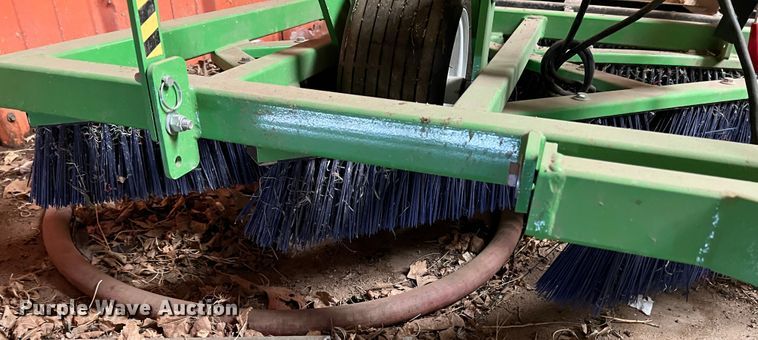 image for item LI9366 GreensGroomer  turf groomer