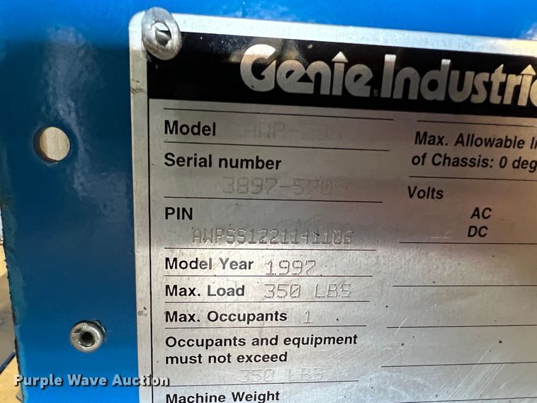 image for item LI9368 Genie AWP-20S  vertical lift