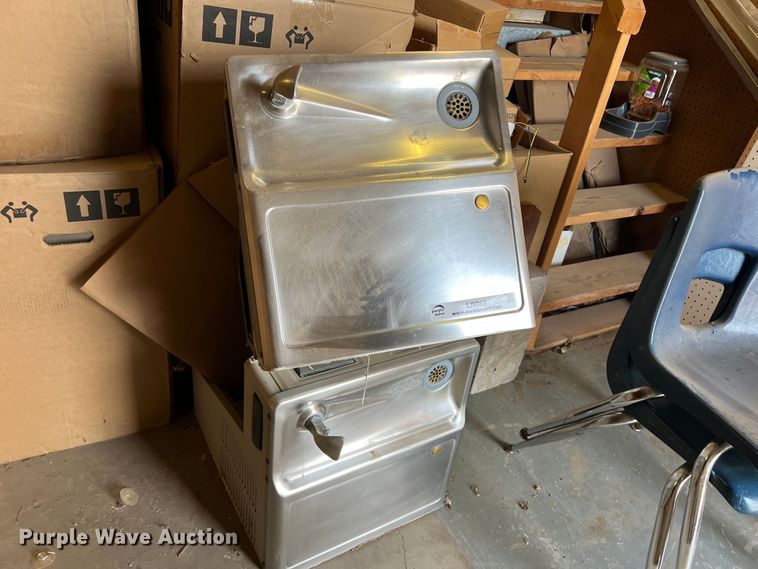 image for item LI9369 Approximately 54 water fountains