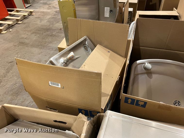 image for item LI9369 Approximately 54 water fountains