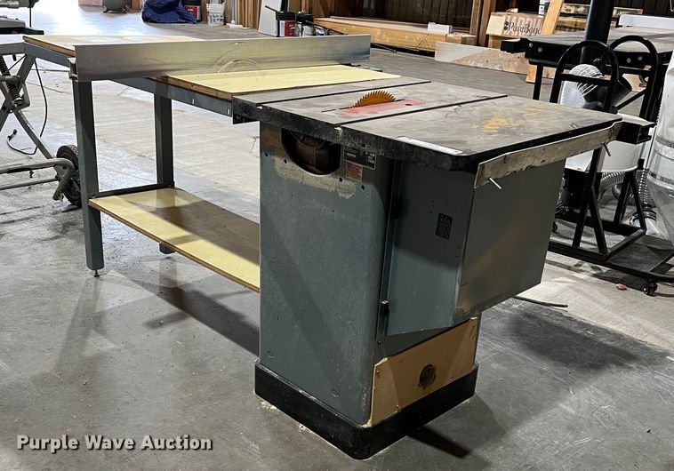 image for item LI9370 Delta  tilt arbor saw