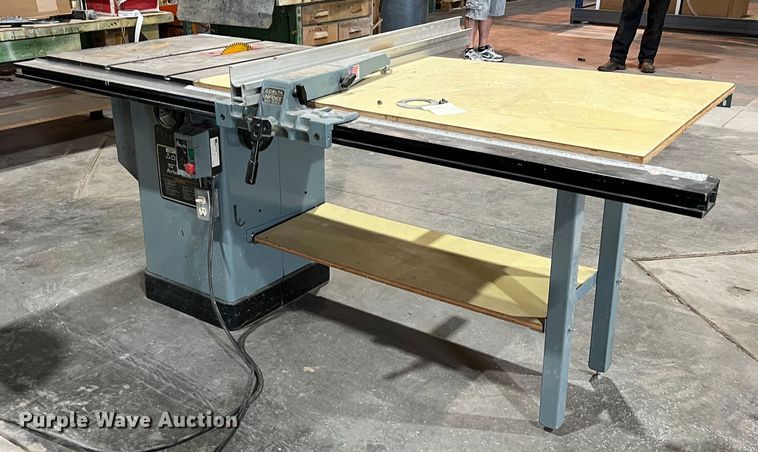 image for item LI9370 Delta  tilt arbor saw