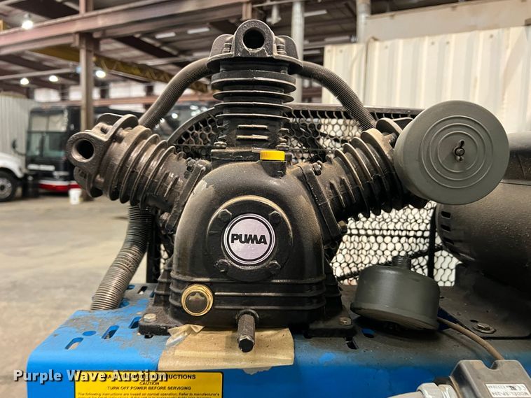 image for item LI9374 Puma PK7080V  air compressor