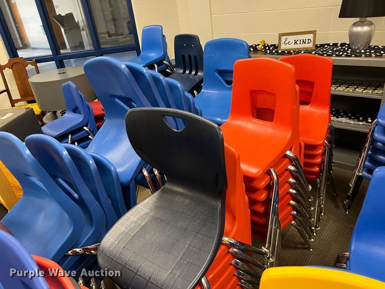 image for item LI9375 Approximately 180 chairs