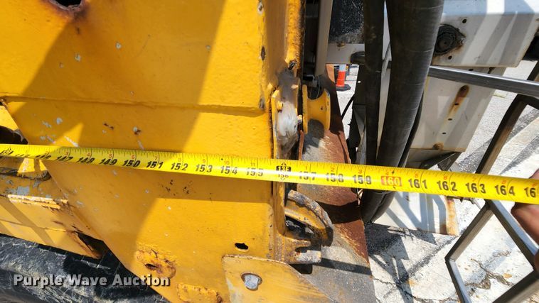 image for item LM9538 2006 International 7400  dump truck