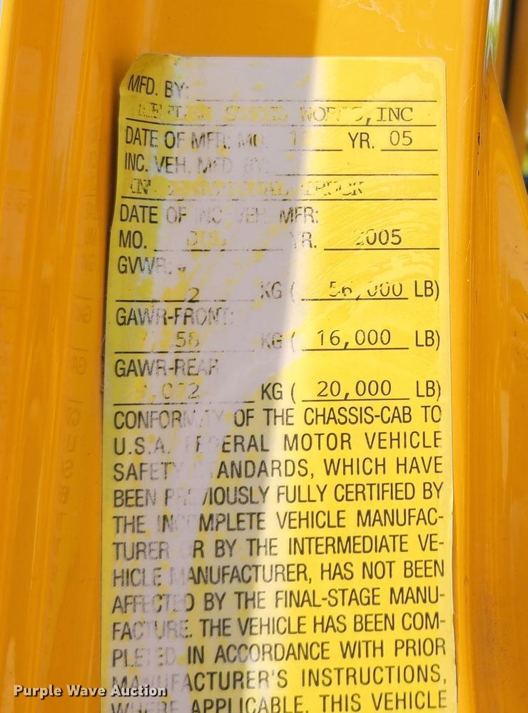 image for item LM9538 2006 International 7400  dump truck