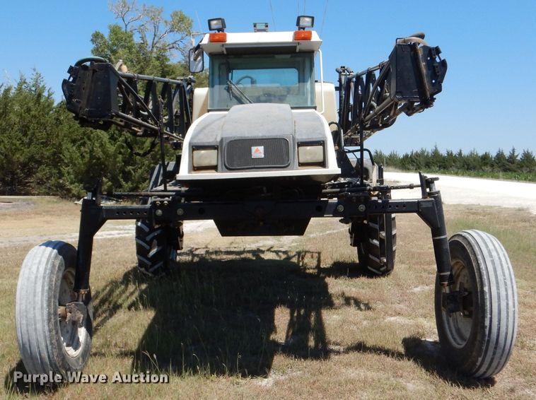 image for item LP9450 AGCO Spra-Coupe 4440  sprayer