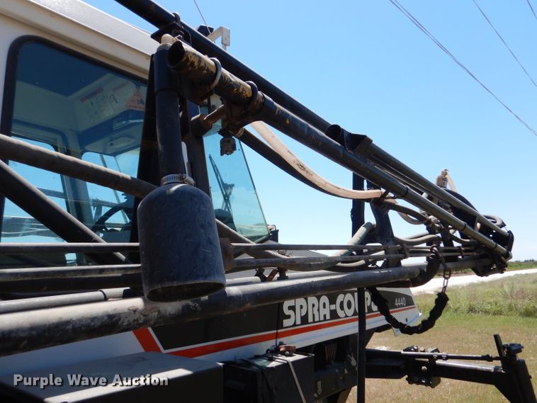 image for item LP9450 AGCO Spra-Coupe 4440  sprayer
