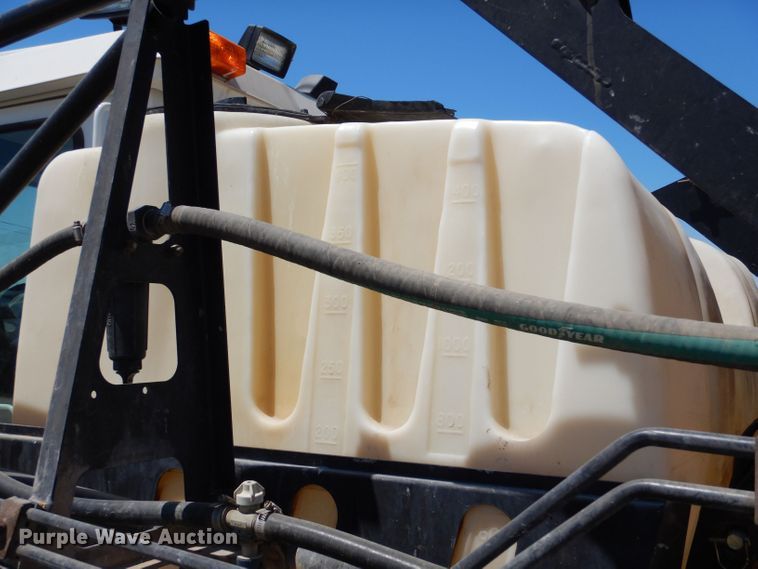 image for item LP9450 AGCO Spra-Coupe 4440  sprayer