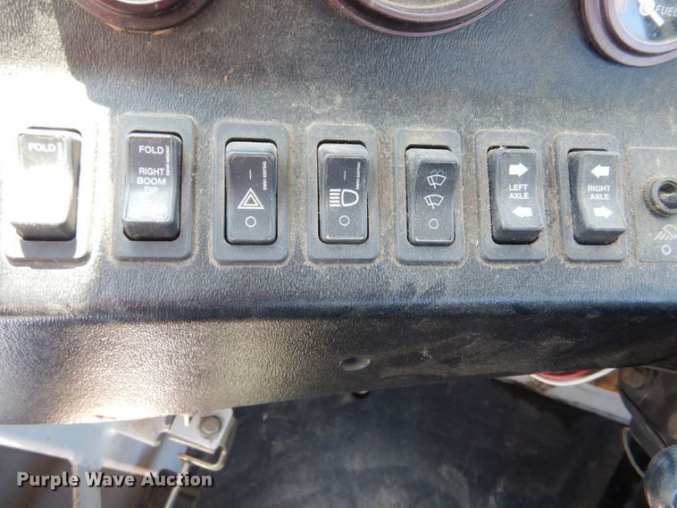 image for item LP9450 AGCO Spra-Coupe 4440  sprayer