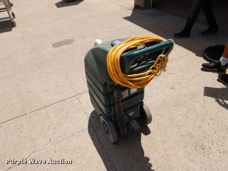 image for item LS9262 (7) floor cleaning machines