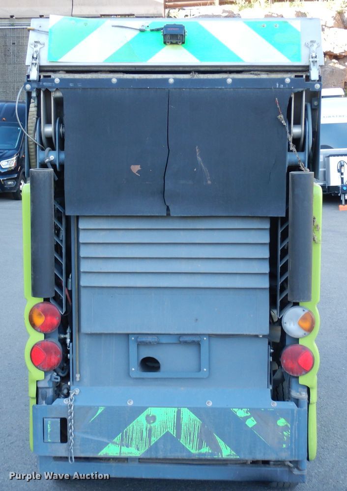 image for item LT9847 2011 Green Machines 636HS  sweeper