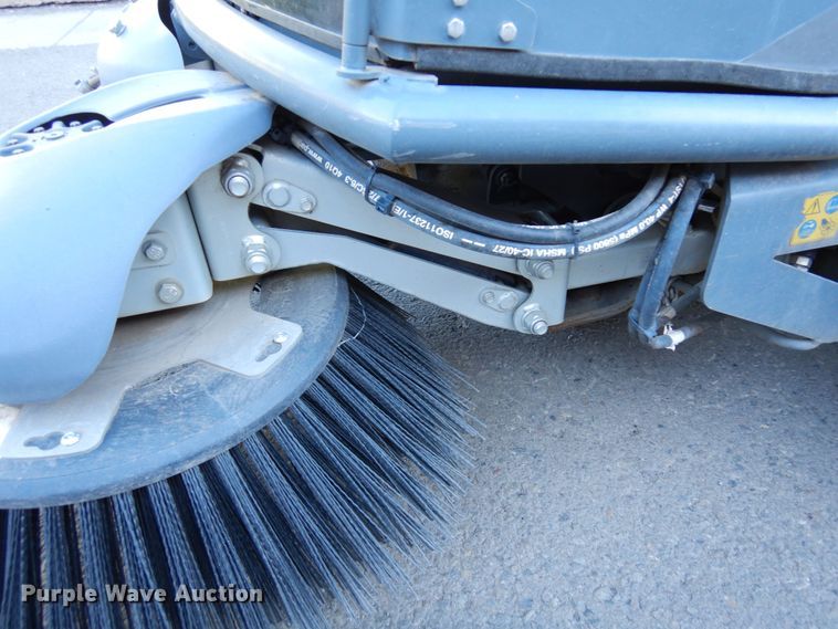 image for item LT9847 2011 Green Machines 636HS  sweeper