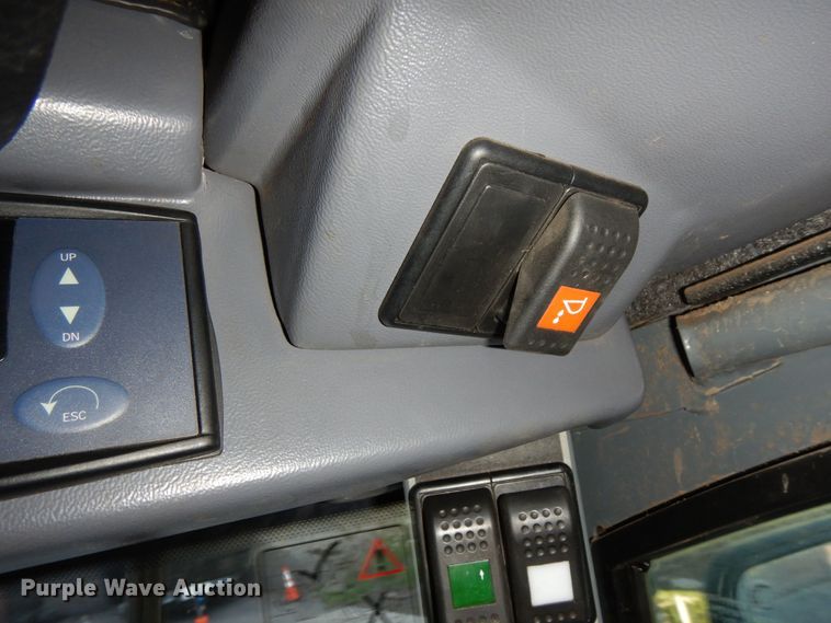 image for item LT9847 2011 Green Machines 636HS  sweeper