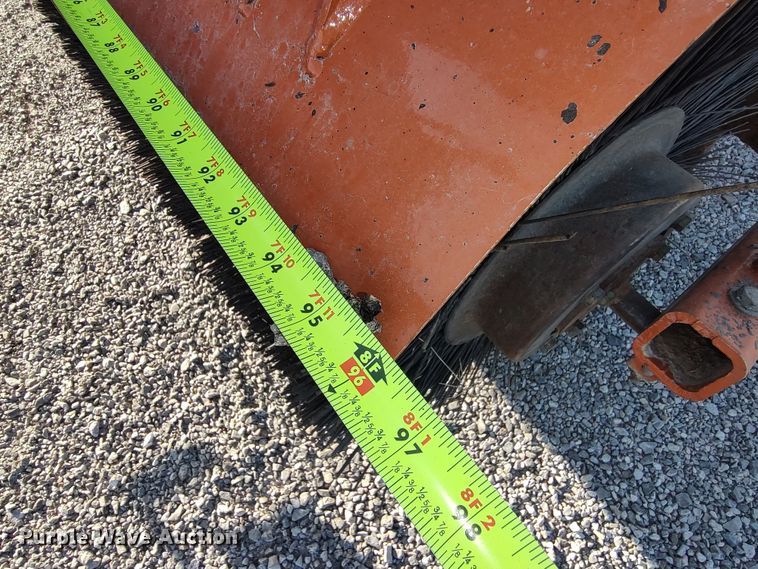 image for item LU9174 2018 Broce RCT350  broom