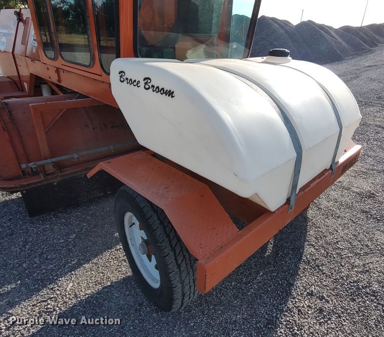 image for item LU9174 2018 Broce RCT350  broom