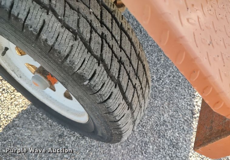 image for item LU9174 2018 Broce RCT350  broom