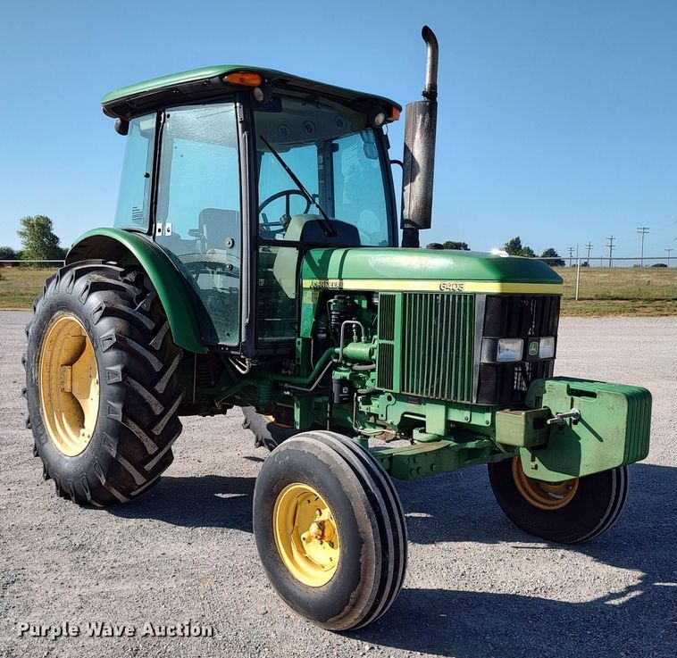 image for item LU9175 2006 John Deere 6403  tractor