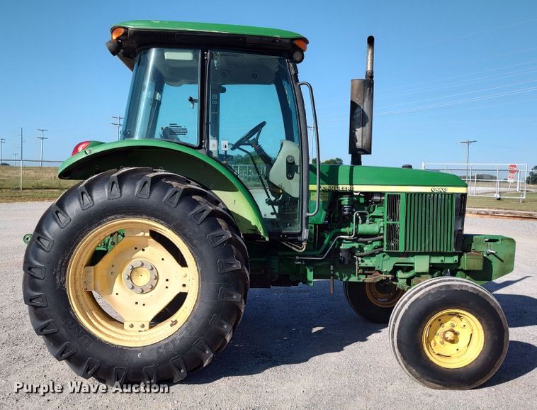 image for item LU9175 2006 John Deere 6403  tractor