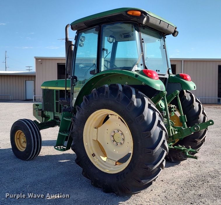 image for item LU9175 2006 John Deere 6403  tractor