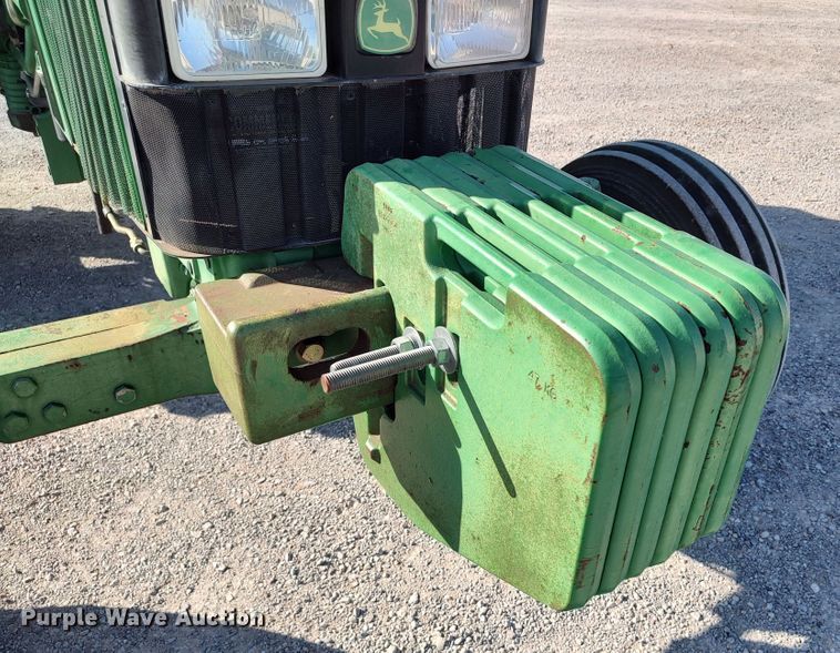 image for item LU9175 2006 John Deere 6403  tractor