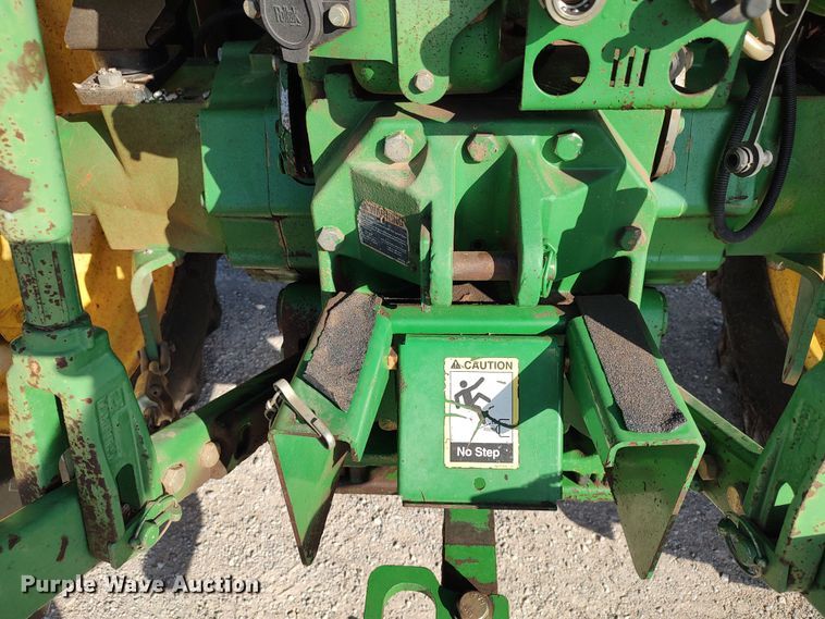 image for item LU9175 2006 John Deere 6403  tractor