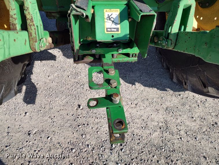 image for item LU9175 2006 John Deere 6403  tractor