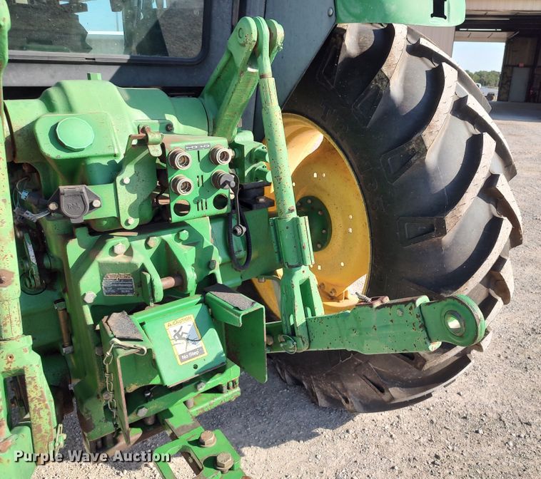 image for item LU9175 2006 John Deere 6403  tractor