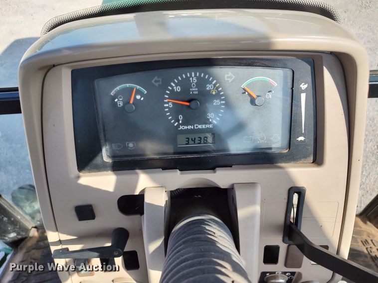 image for item LU9175 2006 John Deere 6403  tractor