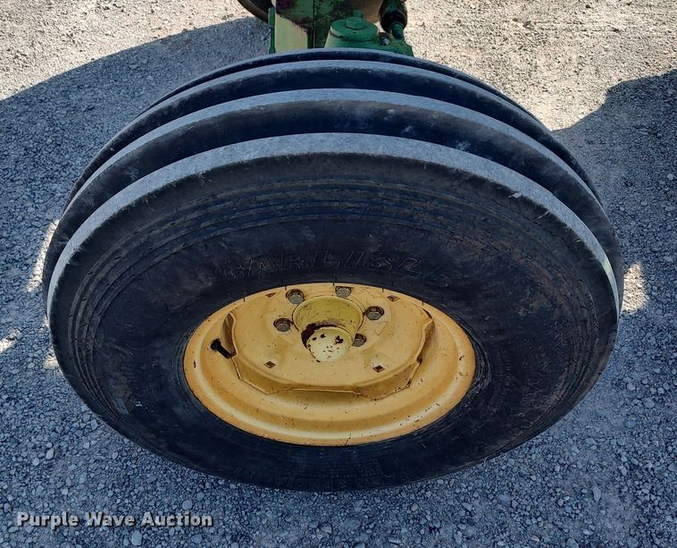 image for item LU9175 2006 John Deere 6403  tractor