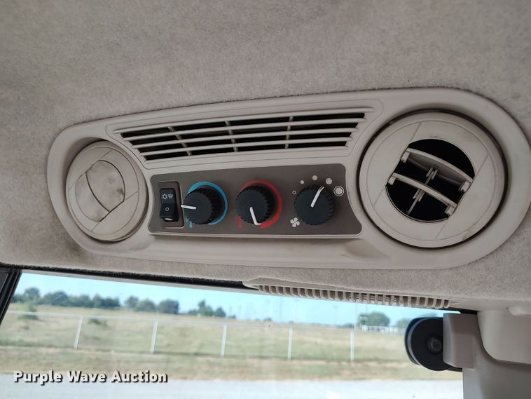 image for item LU9176 2012 John Deere 6100D  MFWD tractor